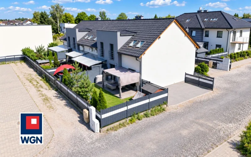 Dom na  sprzedaż Knurów - Na sprzedaż zadbany rodzinny dom w ładnej okolicy | Knurów Osiedle Stokrotki.